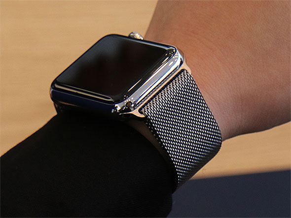 試着して初めて分かる Apple Watch ミラネーゼループの「柔らかさ」、リンクブレスレットの「すごさ」 - ねとらぼ