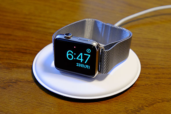 スタイリッシュシンプル アップルウォッチ Apple Watch 純正充電器