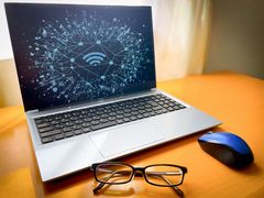 Geminiで「AIを使いたい現場」と「ダメと言う会社」のギャップを埋める方法