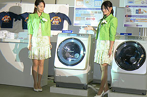 シワにならない乾燥できます 東芝の新ドラム式洗濯機 1 2 Itmedia News