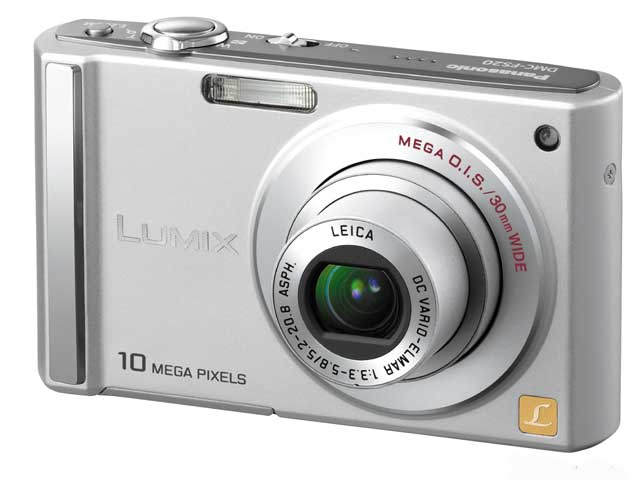 3型液晶＆1010万画素のスリムコンパクトデジカメ「DMC-FS20