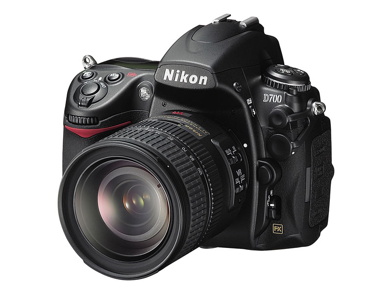 『Nikon D700』 非常に良い状態 キズや汚れは無し 動作確認済み ニコン、ダストリダクション備えたフルサイズCMOS機「D700」 - ITmedia
