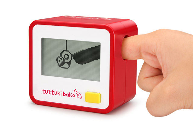 穴に指を入れると何かが……バンダイ「ツッツキバコ」：つんつん