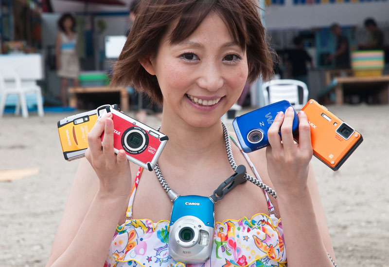 夏の水辺はコレで撮る――今夏の防水デジカメ徹底チェック（後編）：価格