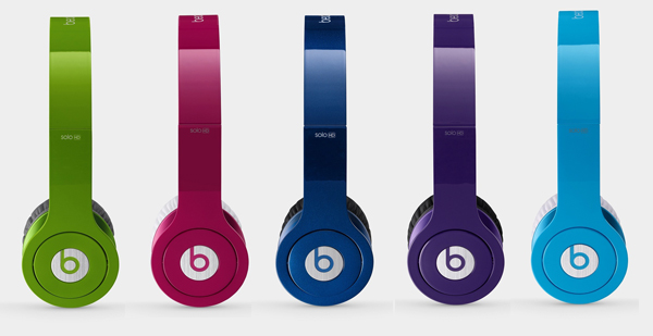 完実、「beats by dr.dre.」のオンイヤー型ヘッドフォン「Solo HD」に5