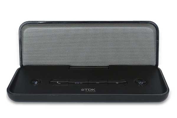 折りたたみ式のBluetoothトラベルスピーカー「TW345」、イメーションが