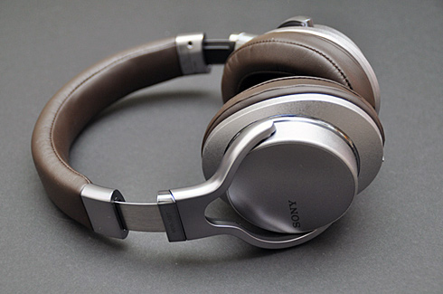 Bluetoothでもハイレゾに迫る音質 ――ソニー「MDR-1ABT」：ワイヤレスで行こう（1/3 ページ） - ITmedia NEWS