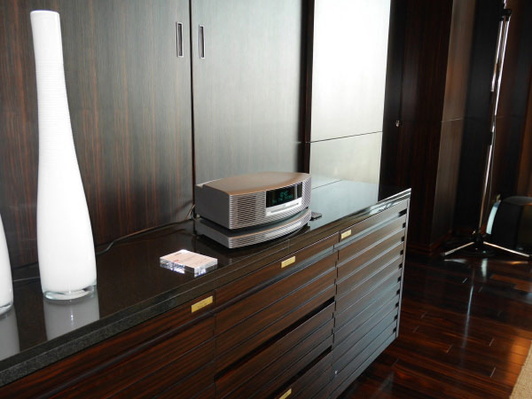 伝統と革新の融合――10年ぶりにデザインを一新したボーズ「Wave systems