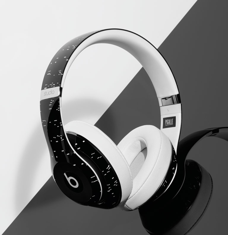 Beats、PIGALLE StudioとコラボしたBluetoothヘッドフォンを発売 - ITmedia NEWS