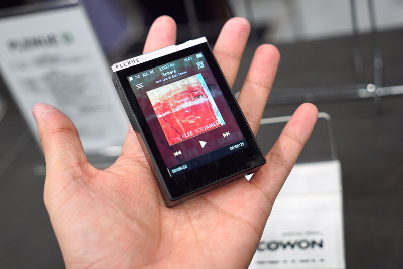 会場で最新“ポータブル”デジタルオーディオプレーヤーをチェック：第7