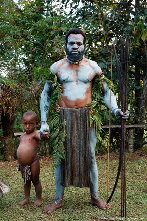 杉山宣嗣写真展「部族の肖像 TRIBE@PAPUA NEW GUINEA」