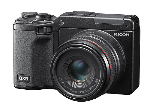 リコー、世界最小のレンズ交換式デジカメ「GXR」 レンズに撮像素子内蔵