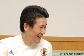 ���F�Ƃ���