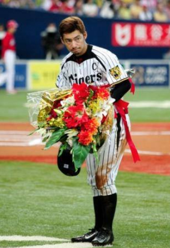 阪神タイガース鳥谷敬パリサンジェルマン ジャージ オリーブ