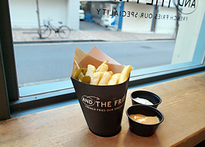 AND THE FRIET̃t`tC