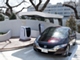 家庭に電力を6日間供給できるホンダの車、太陽電池で水素を生成