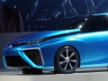 トヨタ自動車が「東京モーターショー2013」で公開した燃料電池車の試作車「TOYOTA FCV CONCEPT」