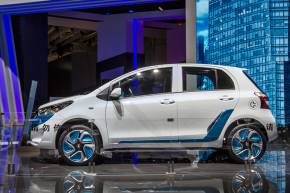トヨタ自動車が中国市場に投入を予定している小型の電気自動車のコンセプトカー「領志（リンジー）i1」