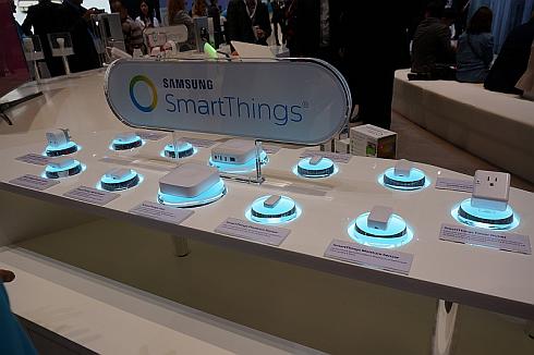 サムスンブースの「SmartThings」の展示