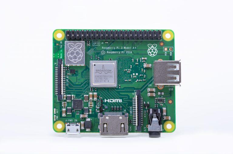  Raspberry Pi 3 Model A{iNbNŊgj oTFRaspberry Pic