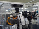 スマート化するパナソニック神戸工場——設備がつながり、双腕ロボットが働く