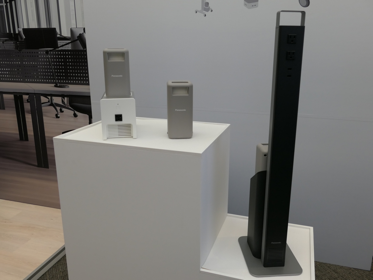 パナソニックの可搬型バッテリーはiotを活用 充放電器との分離で新提案 製造業iot 1 2 ページ Monoist