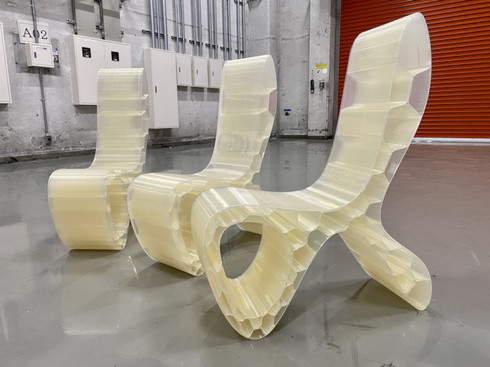 ExtraBoldの超大型3Dプリンタで出力した造形サンプル（椅子）