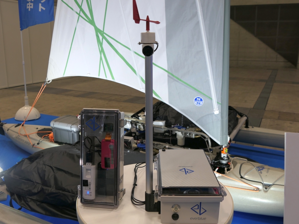 自動帆走技術を制御ユニットとスマホアプリで外販へ 船外機付き船舶にも対応 Japan Drone Monoist