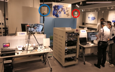 「ローカル5G×ロボットアーム」における「Network Connect Lab」内での各種機器の配置
