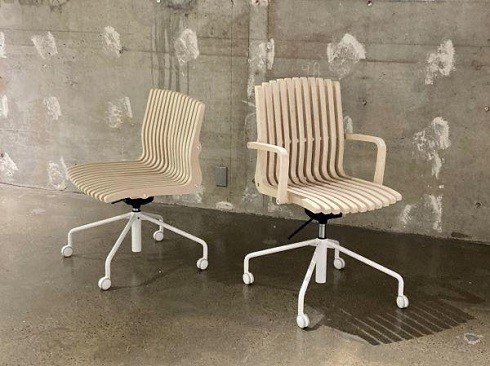 「ShopBot」でデジタル加工した木製パーツとコクヨ提供のパーツを組み合わせて製作した椅子