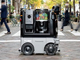 自動配送ロボット単独で公道での販売実証実験を開始