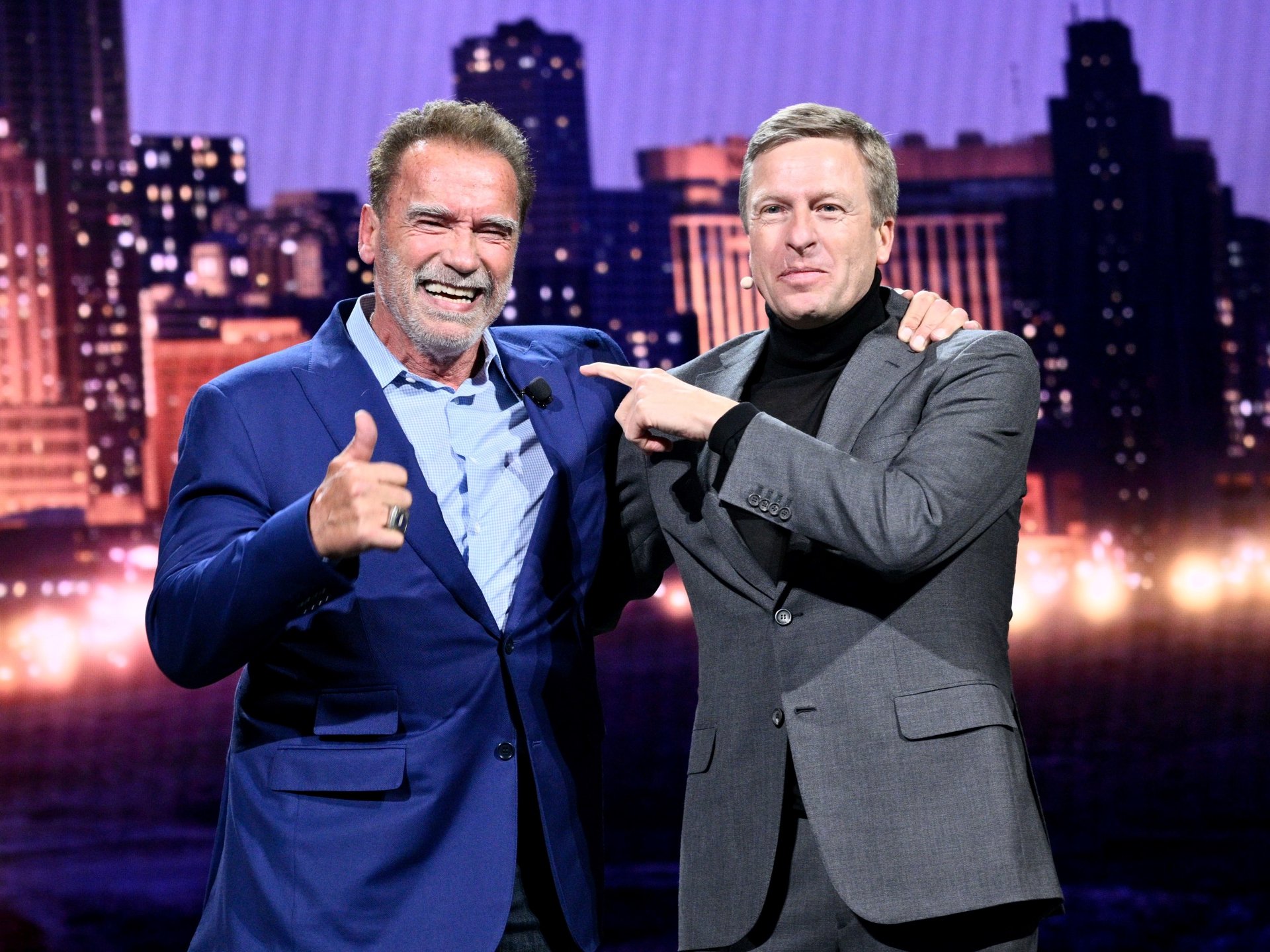 昔はよかった」に対するBMWとシュワちゃんからのメッセージ