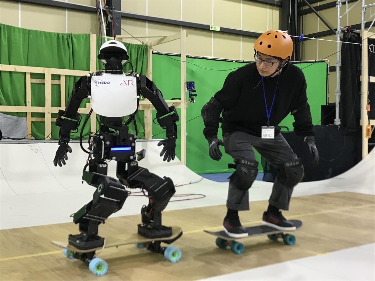 スケートボードから万能人型ロボットの開発へ「ロボットスケートパーク