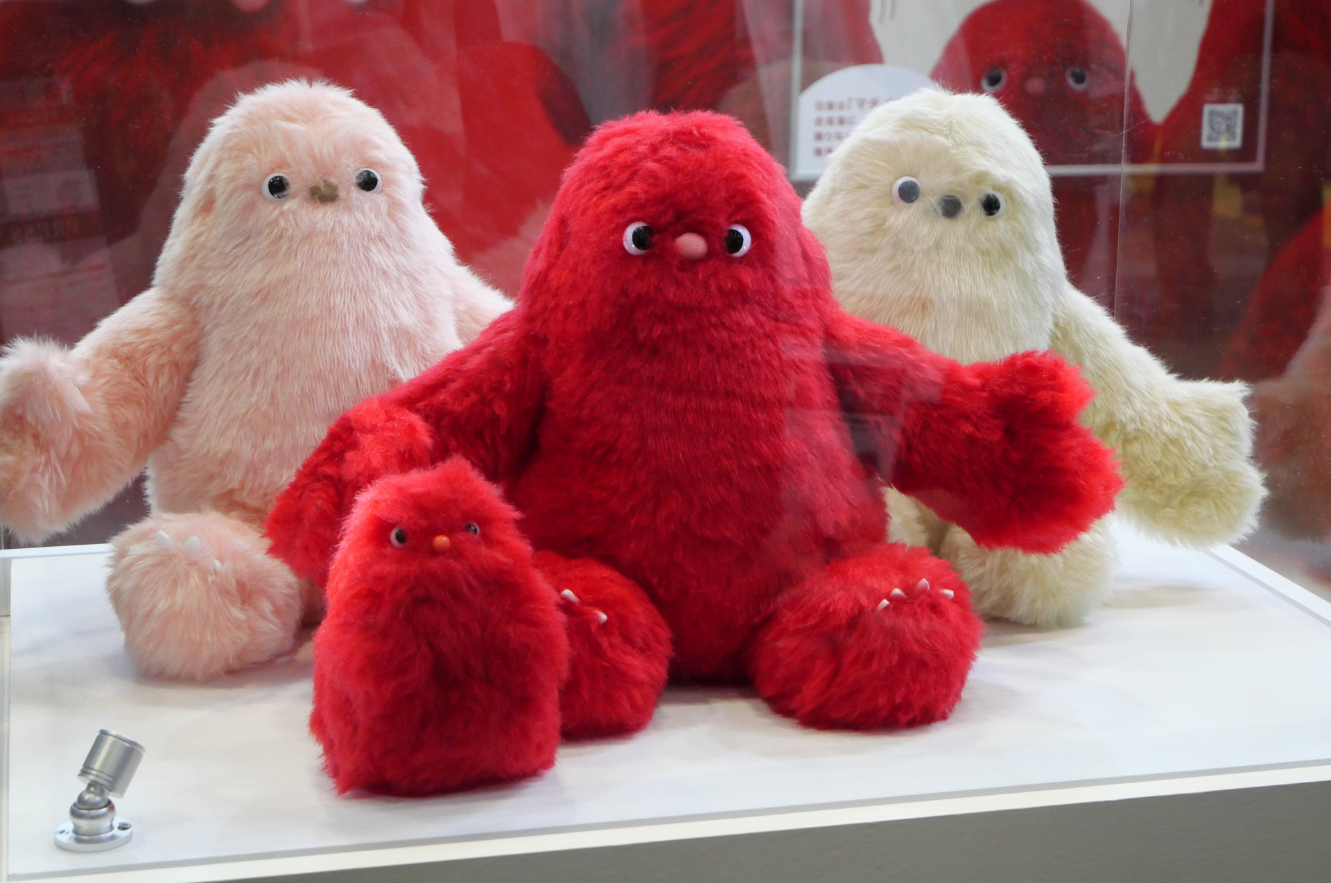 誰からも愛されるデザインを採用した子守り支援ロボットが置き去り事故