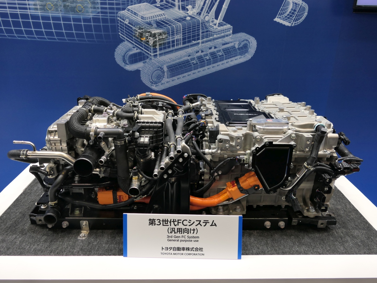 トヨタの第3世代燃料電池システムは同体格で出力2倍に、大型商用車向け