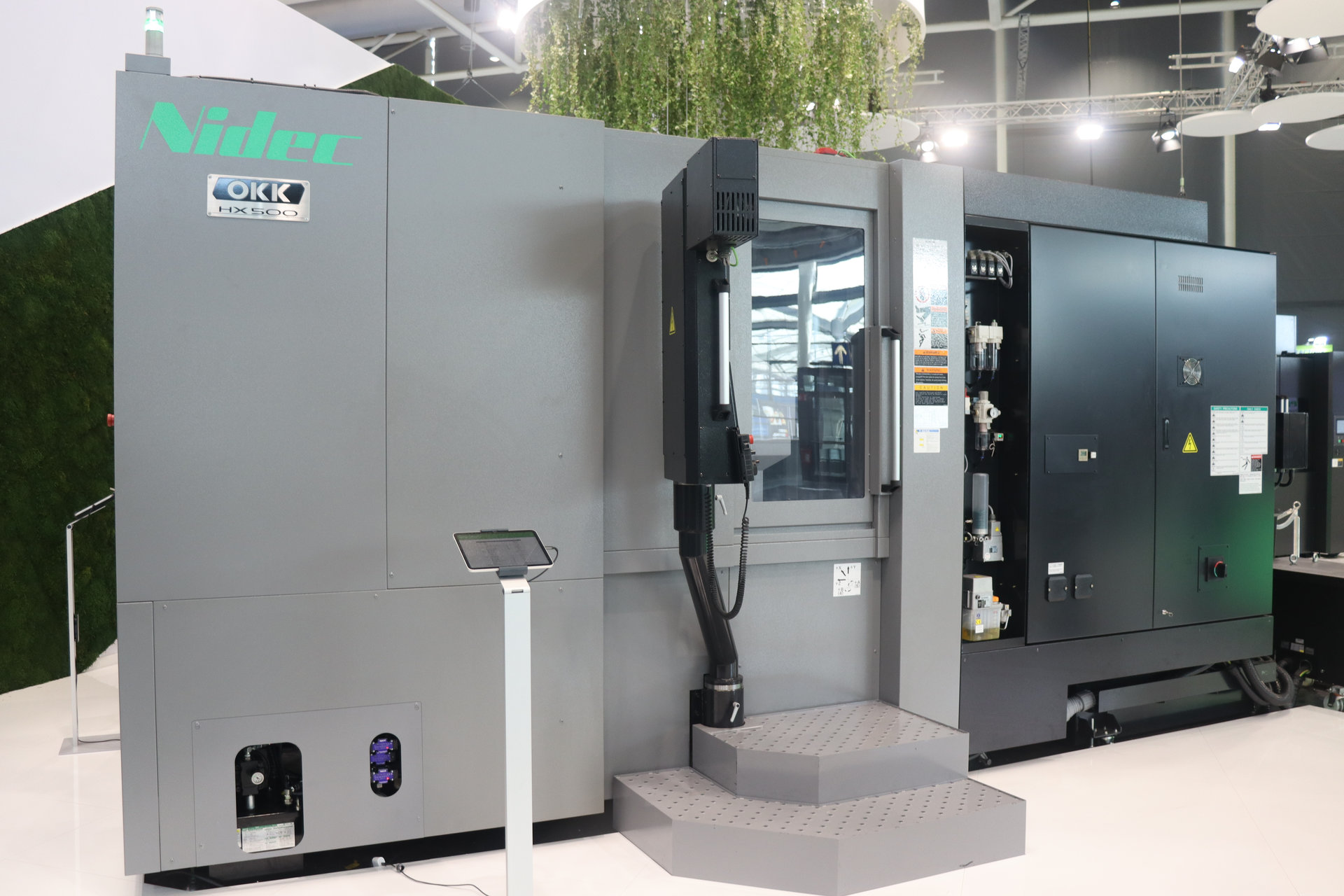 ニューテック　i-spark 4個(箱無し) l_mn0929_nidec_001.jpg