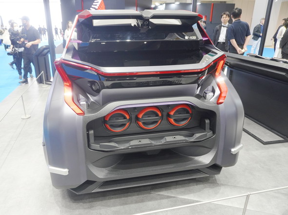 FLESBY HY-CONCEPT̃|[^ufJ[gbW̎[Xy[X