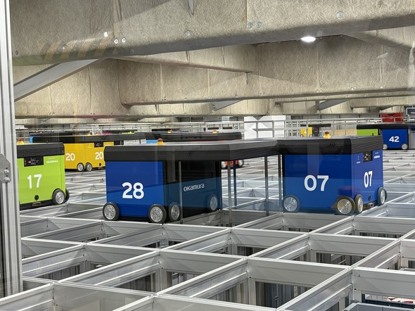  xCEt@bVA[iŉғAutoStore̎q 