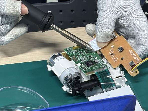 ���ꂽ����Ŏ��X�ɂ͂񂾕t������ 