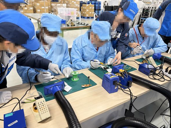 �͂񂾕t���ɋ�킷��̌��҂� 