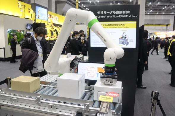 �t�@�i�b�N�����������{�b�g�R���g���[���[�̃\�t�gPLC�@�\���g�����f��