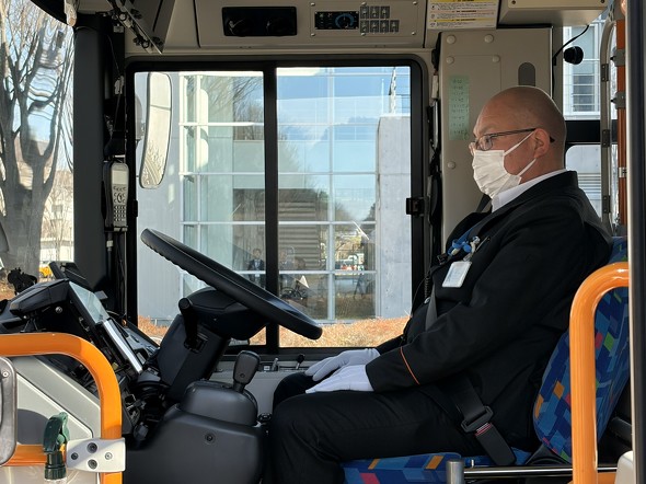 ���s���̉^�]��̃C���[�W