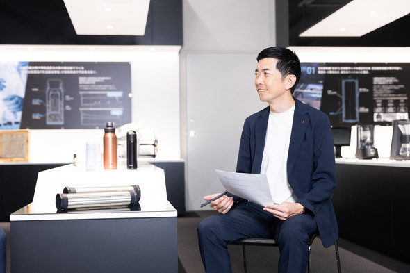 �^�C�K�[���@�r �^��f�M�p�l���E�v���W�F�N�g���[�_�[�̓쑺�I�j��