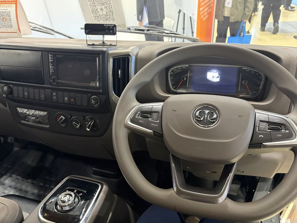  �ԓ��̉^�]�ȕ���