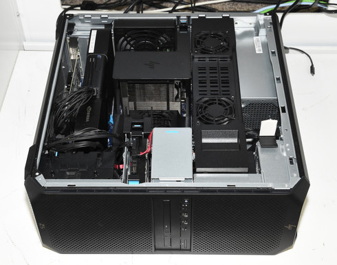 NVIDIA RTX PRO 6000 Blackwell Workstation Edition��1�����ڂ���HP Z6 G5 A Workstation