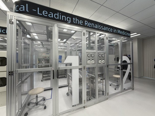 ���j�b�g�̑O�����m�N���b�N�Ŋg��n