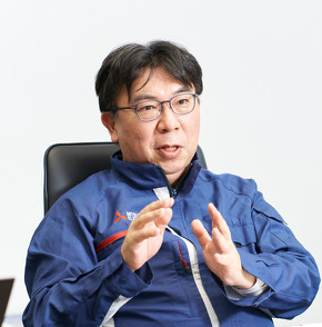 �O�H�d�@�̐�g��