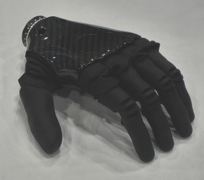 �n���h�����Ƀ��[�^�[��Z���T�[�ނ����߂��Ă���