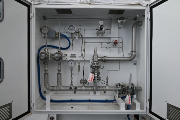 ���f�K�X�������b�N�e�ɐ݂������f�������W���[��