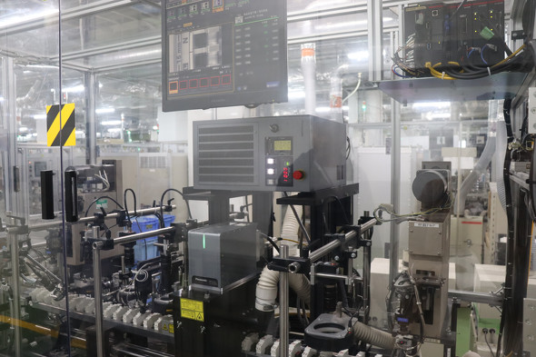 �n���h���׏d�����Ȃǂ��S�����ōs���Ă���